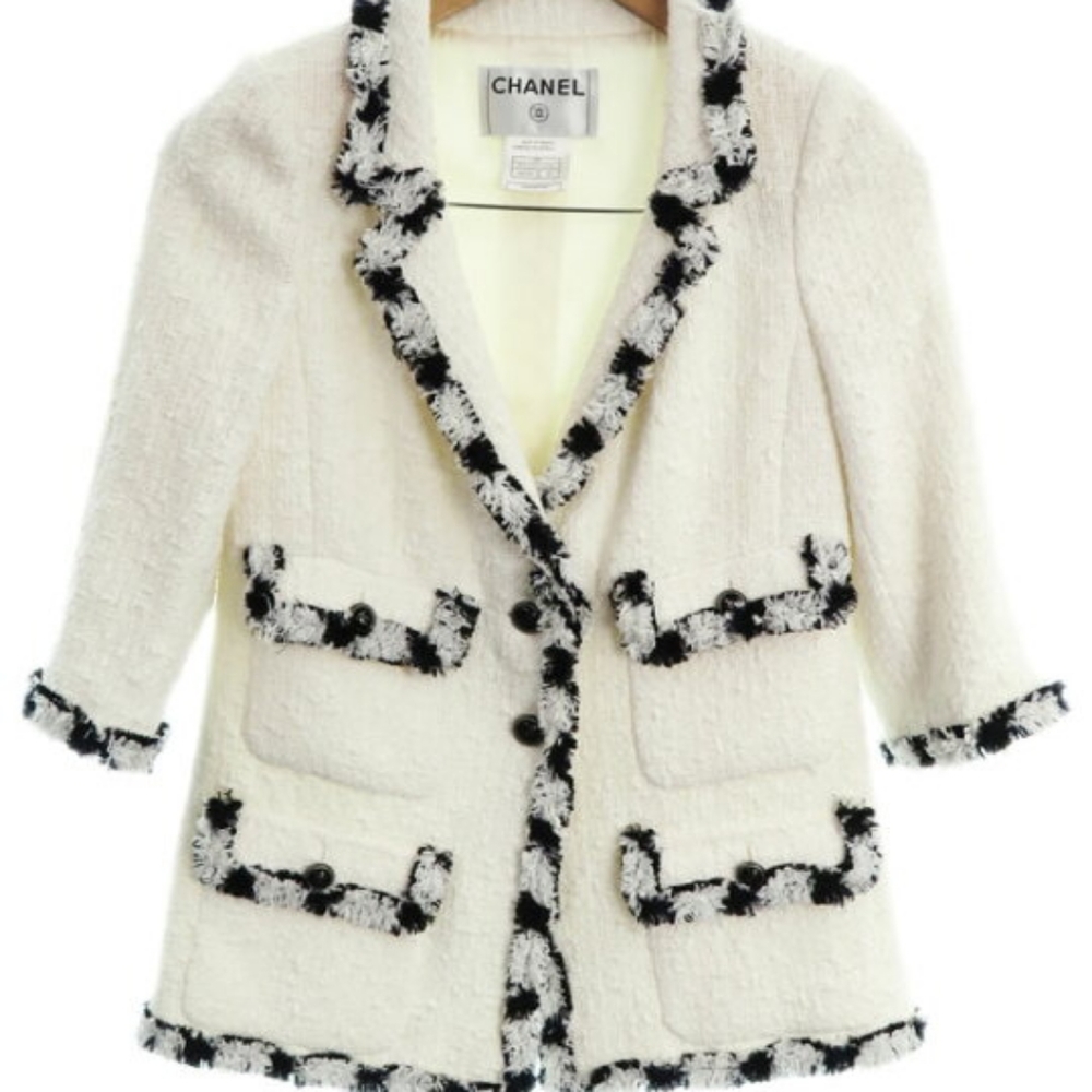 CHANEL LA PETITE VEST BLAZER JACKET SHORT